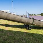 Railblaza C-TUG Transportwagen / Slipwagen für Kayaks und Kanus auf Rasen